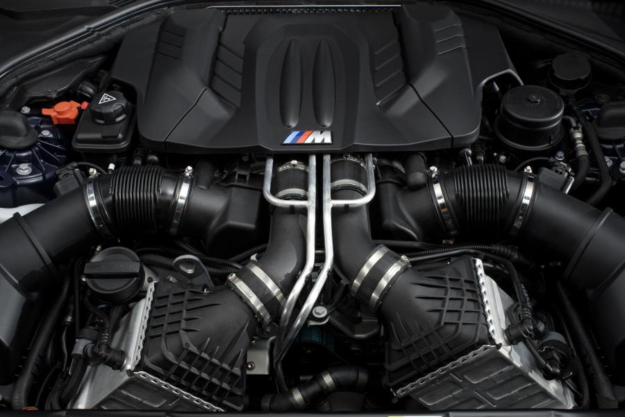  BMW M6 Convertible 2012 года  (фото 56 из 87)